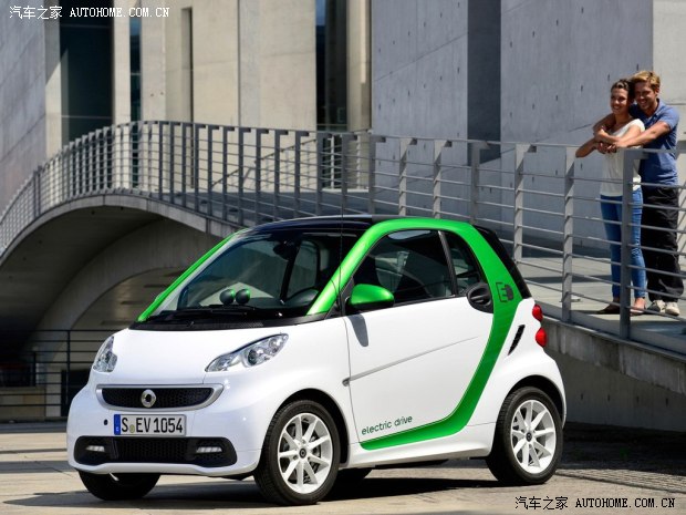 smart fortwo电动车22.5万_中国广播网