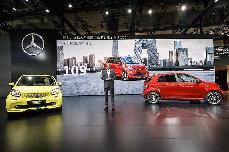 109hp動力晉階微型鋼砲《smart Brabus fortwo/forfour》亮相 ...