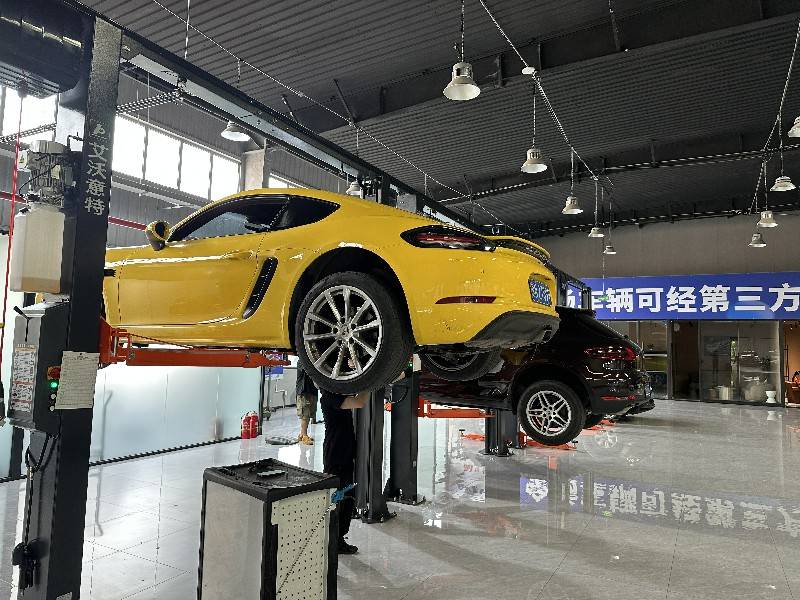 2026年保时捷718最新通病故障和解决办法及费用清单_km_现象_异响