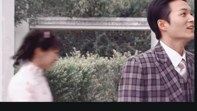小姨妈，你到底背着我们演了多少戏? 邓家佳 郑国霖