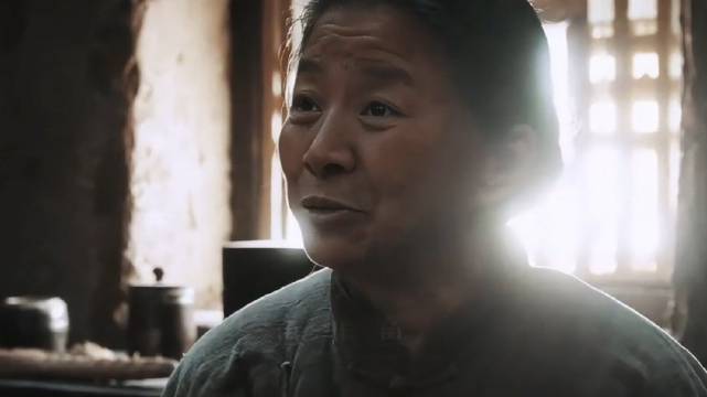 女配希望迟蓬老师得！同样都是婆婆，完全演出了不同类型