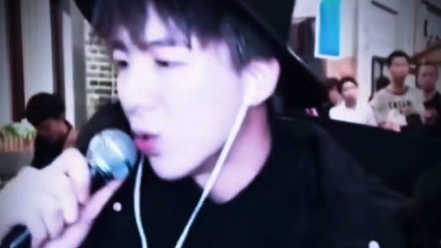 刘宇宁烟嗓演绎《易燃易爆炸》获赞