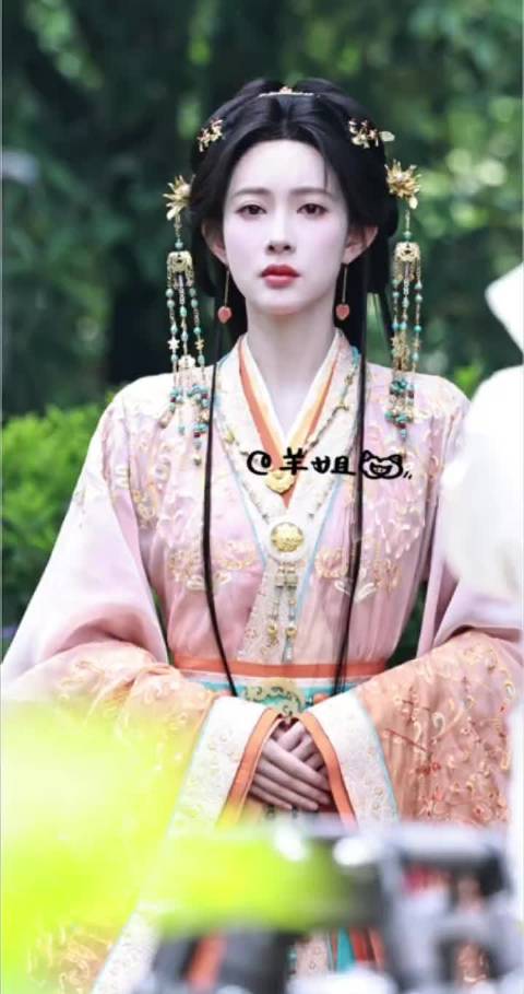孟子义《将门独后》沈妙今日新造型路透