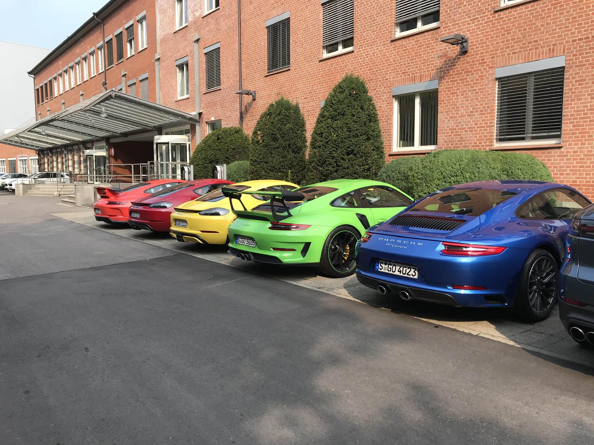 纽北跑得过918 Spyder!试驾保时捷911 GT3 RS