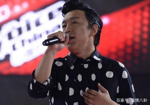 流浪歌手,舞蹈教练,50亿影帝,一路开挂的黄渤藏着不为人知的泪