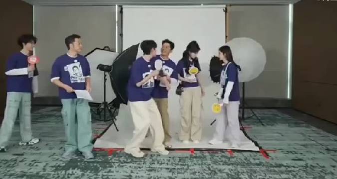 白鹿孟子义奔跑吧直播分享穿长裤防晒心得