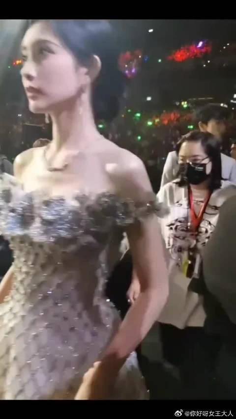 真的是内娱独一份、没人能复刻的默契，2026依旧一样