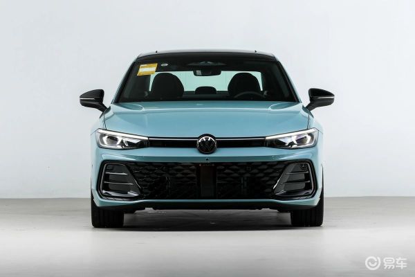 17.99万起!2026款大众帕萨特Pro上市,配置升级