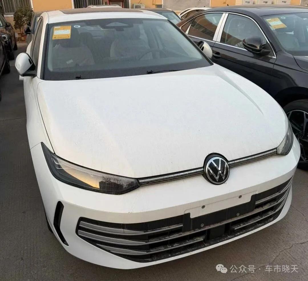 特价库存新车:朗逸、深蓝S09、大众CC、理想L7、帕萨特、途岳