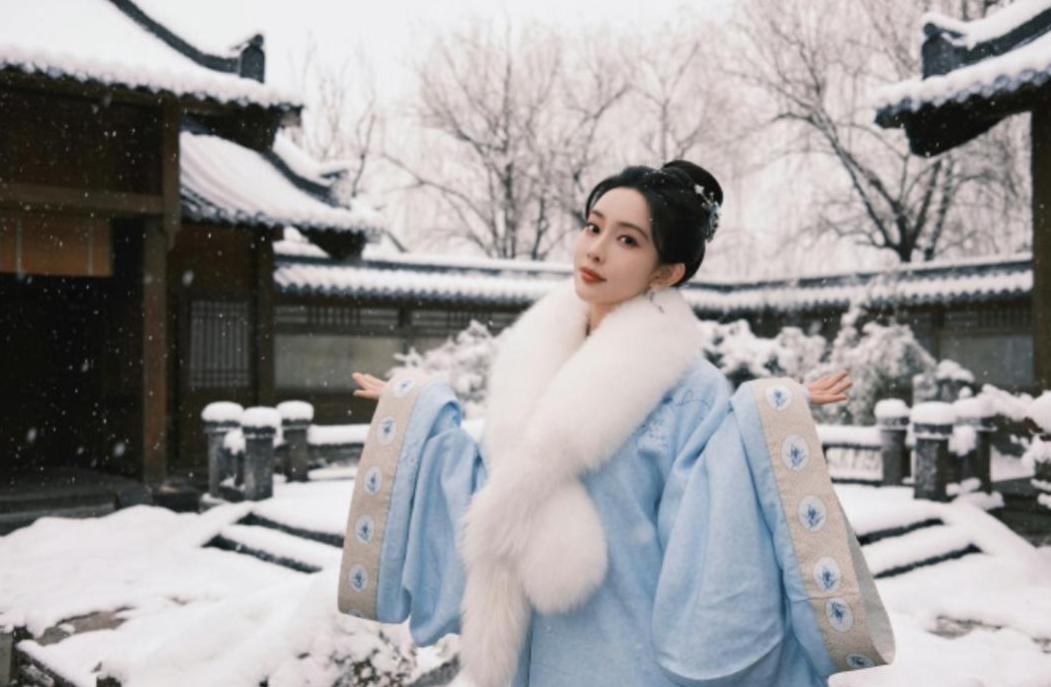 古偶一眼万年的雪景:若曦雪中独舞,杨幂清纯,白鹿任嘉伦赢麻了