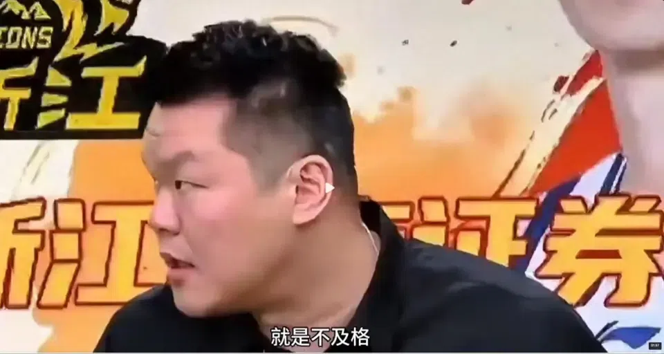杜锋会下课吗？最近两件事表明他会继续执教广东队，粤蜜失望了