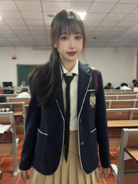 虞书欣六一儿童节营业 萌之