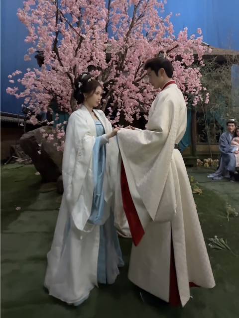 主母与王爷的甜蜜互动终于上线啦！祝各位六一快乐，童心不泯！待播剧