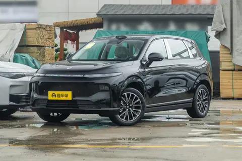 全球车品质,实力均衡,零跑B10适合家用纯电SUV