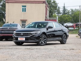 深度对比：帕萨特 2026款 出众款 380TSI 龙耀版 PK 迈腾 2026款 380TSI DSG至尊版-口袋买车