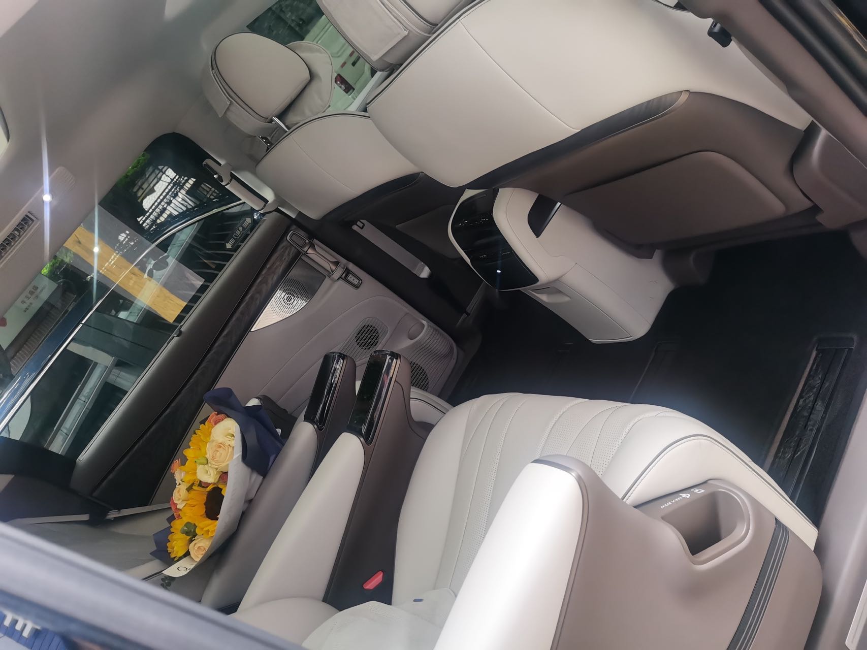 为什么大家都不用自动泊车?APA和AVP自动泊车区别