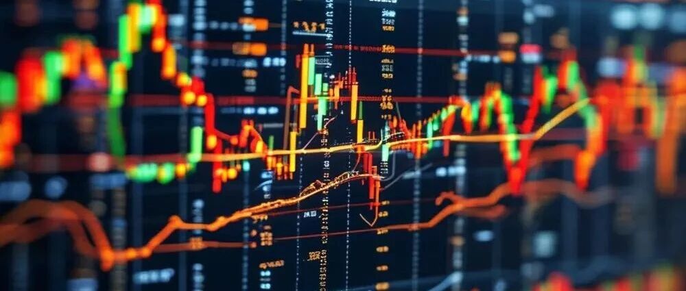 美股软件股盘前大涨，IBM涨超6%，中概股海天网络飙涨184%，黄金跌破4500美元
