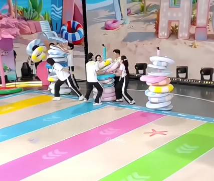 李昀锐是会捣乱的 该出手时就出手