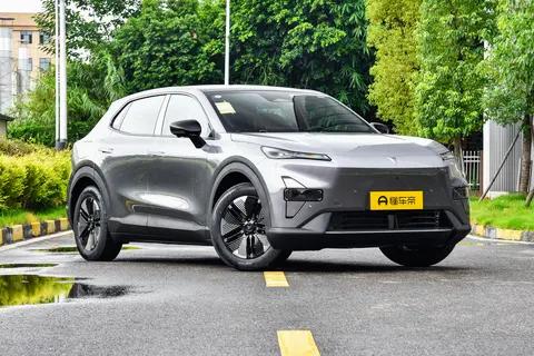 620km纯电续航,全系3C超充!深蓝S05成为家用“闭眼买”的神车?