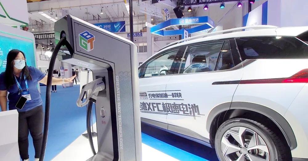 880V快充是锂电池“杀手”吗?别怕,有招应对
