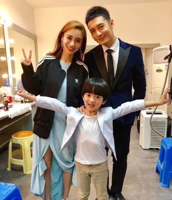 杨颖和黄晓明离婚后，双方是如何协调照顾儿子小海绵的？