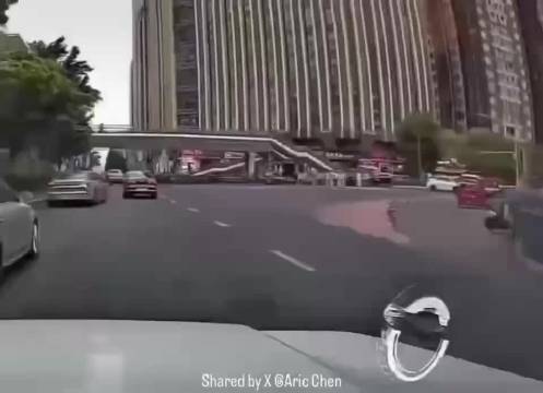领克三车齐发破解续航焦虑，电动车重引发公平争议