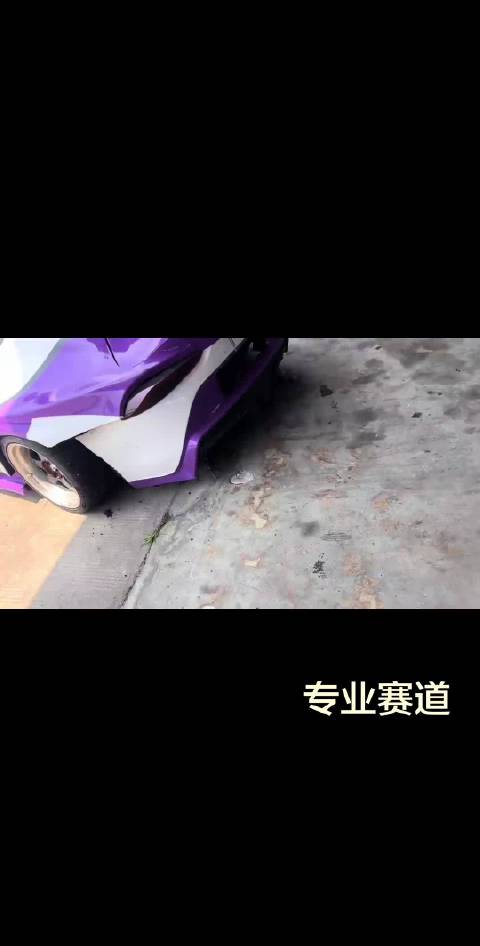 比赛试车练习日，第一次跑这么快的赛道，有挑战吗？ 林高远