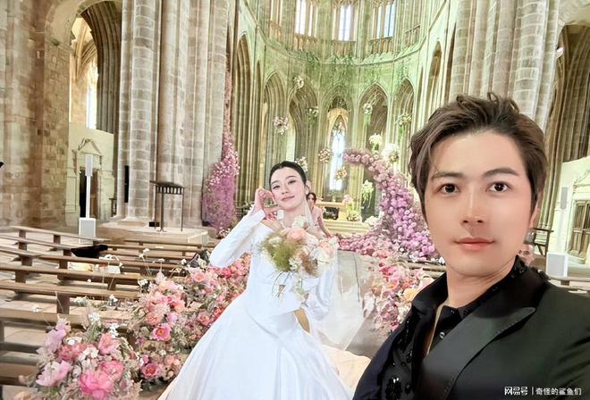 陈学冬现身奚梦瑶与何猷君法国婚礼，发文祝福奚梦瑶:要幸福️!|何超欣|维密秀|女明星_订阅