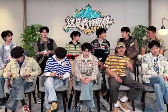 你们到底直播还是说相声 刘耀文小迷糊吧