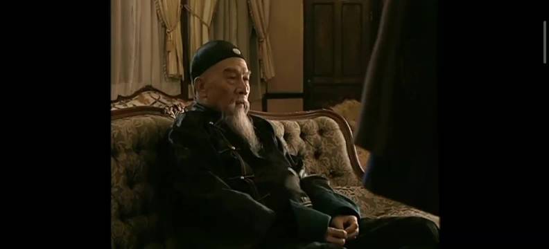 最近在重温走向共和，李鸿章这个演员老爷子真的没的说