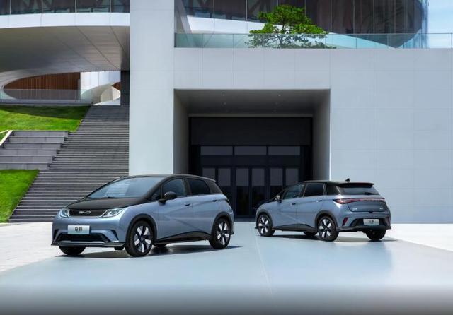 2025款比亚迪海豚上市,多色车漆可选,最大功率150kW,续航520km