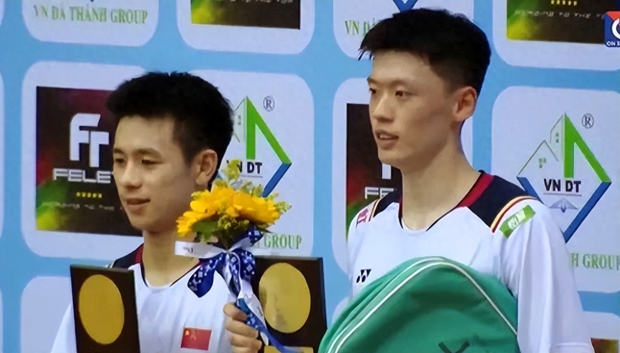国羽又丢1冠！男双独苗0-2完败6号种子，王祉怡终结者爆冷进4强！