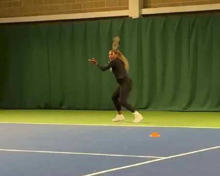 WTA500伦敦女王杯女双签表公布，张帅亨特对阵拉杜卡努组合