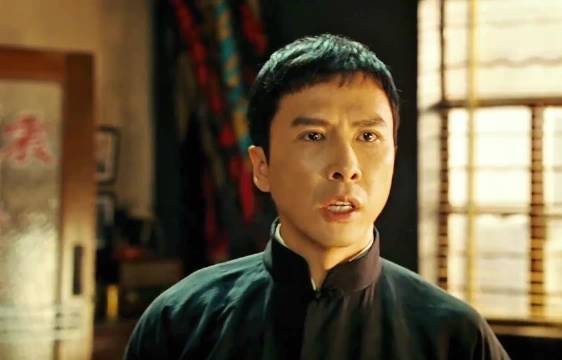 “你不要再欺负我徒弟”叶问以德服人，这才是真正的一代宗师