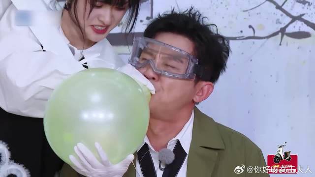 这简直太难了，李晨沈月吹爆气球，吹的满脸通红青筋暴起