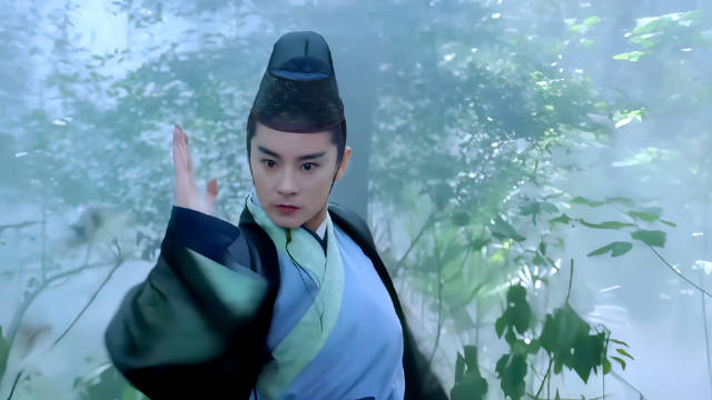快来尝尝东方不败的天龙八音吧，老厉害了，能打千军万马！天龙八音 元彪