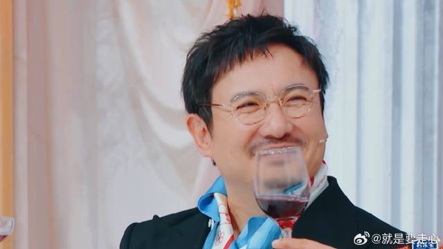 关系太乱了！沙溢对着沈腾喊爹，全场震惊：谁是谁的爹！