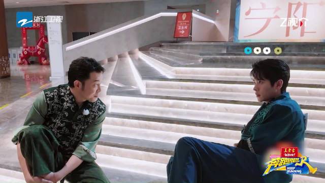 沙溢盘问身份李晨误报守护精灵，奔跑吧14上演时差乌龙
