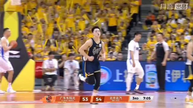 胡明轩率广东队打出本赛季最精彩比赛