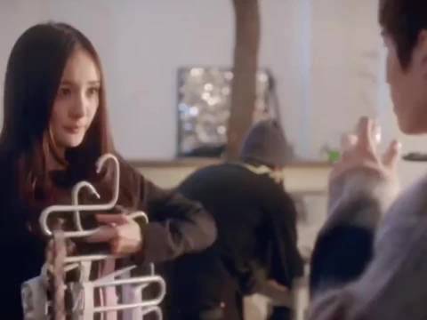 陈学冬13年12部主演作品11部下架，手搓AI短剧引热议