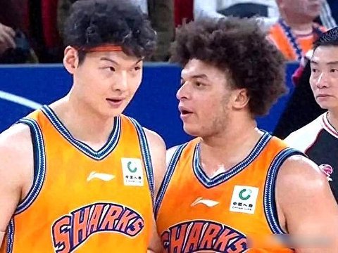 广东续约操作引热议，王哲林力挺孙铭徽，怀特塞德现身成谜