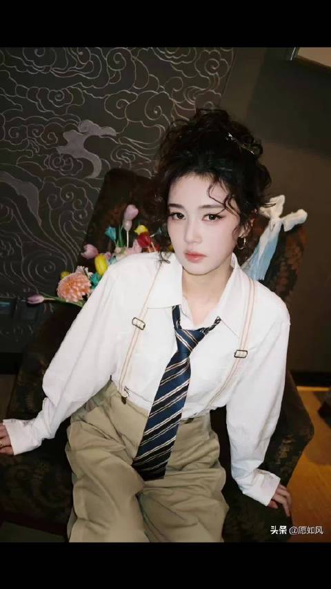 李木戈执导白鹿新剧《荼靡》遭粉丝抵制