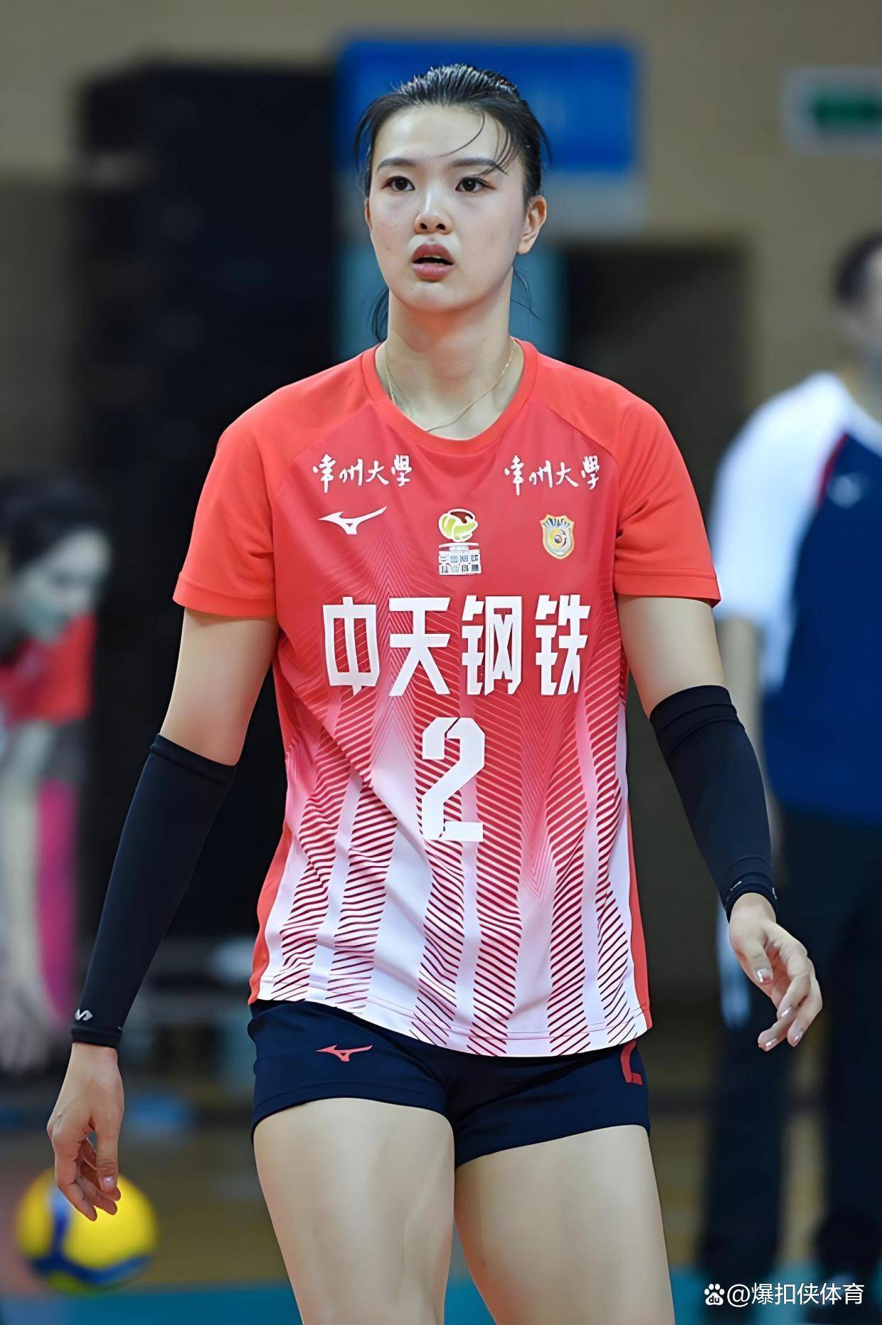 江苏女排完颜团又上新!球迷票选四大美女，颜值传承从惠若琪到吴梦洁_刁琳宇_笑容_亚洲杯