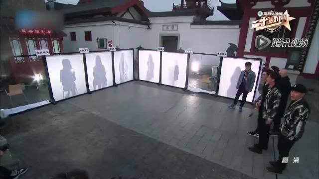 白敬亭女装造型惊呆吴磊，直呼认不出