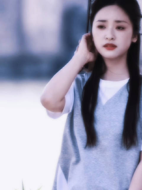 “周渔老师好美的一张脸”