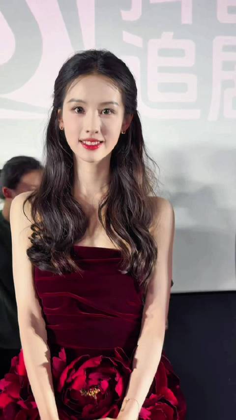 好美好美的嘟嘟 我不允许还有人没看到