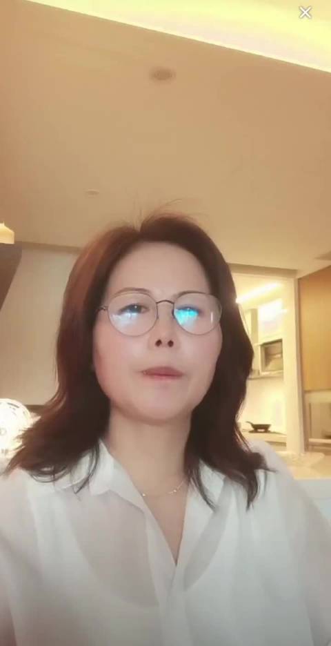 汪家保姆小杨阿姨辞职后独自赴湖北散心
