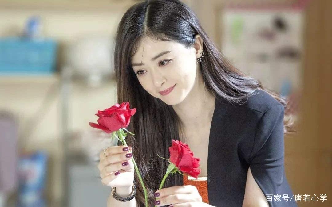 重温《欢乐颂》:樊胜美最大的悲哀,是把男人当作自己的靠山