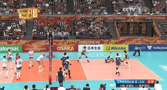女排世锦赛五大感人瞬间,一人带伤征战,徐云丽不舍告别