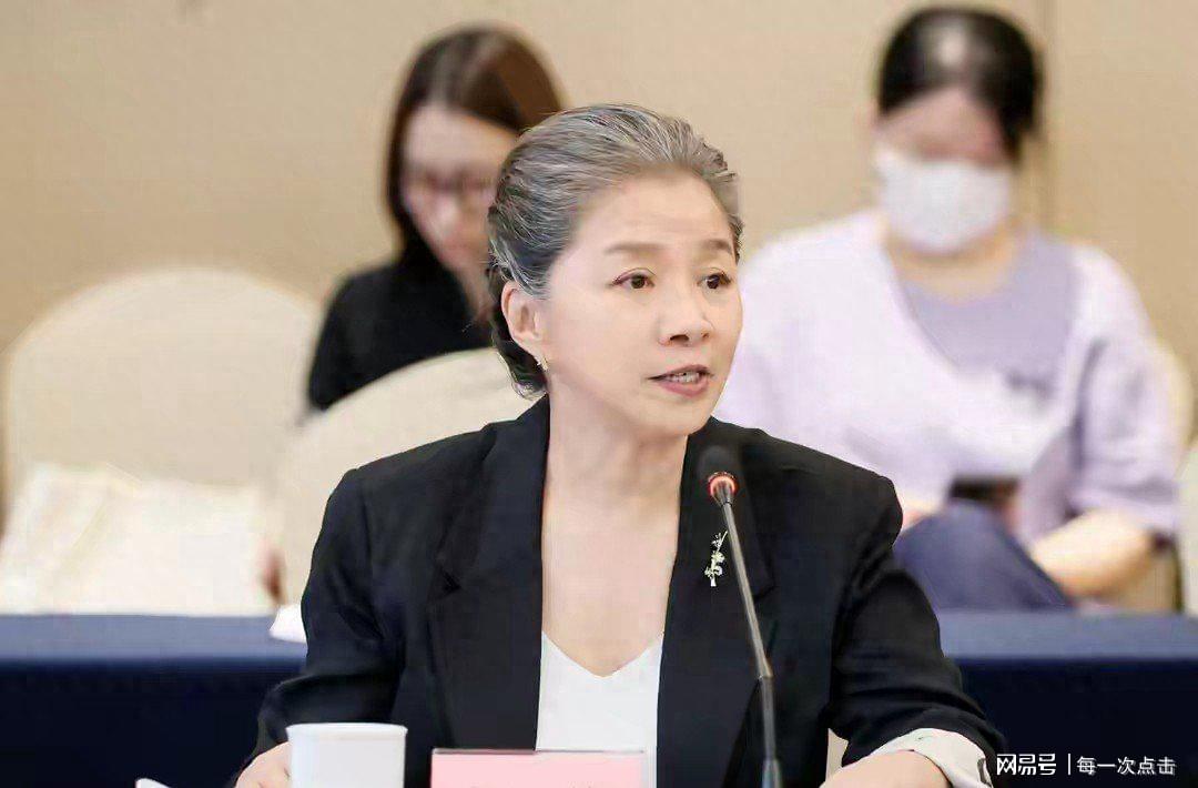 演技排行榜:殷桃的狠，杨幂的泥，都败给刘琳“我妈本色出演”|刘琳|墨雨云|杨幂|梅婷|殷桃|演技排行榜|秦海璐